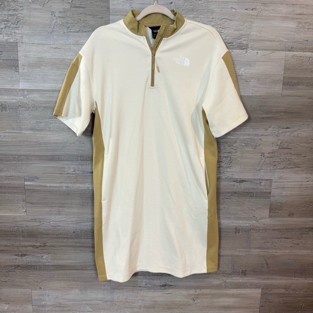 The North Face Women’s Tech Quarter Zip Dress - Cream/Tan - Size M